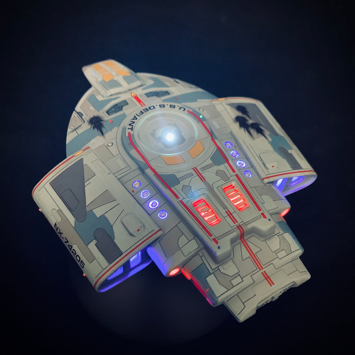 1K Scale USS Defiant