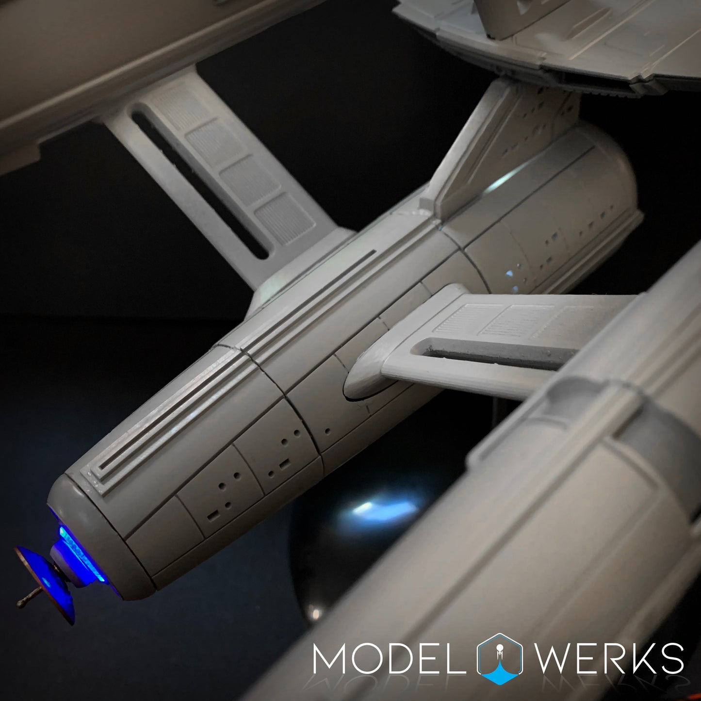 1:1000 Discovery Enterprise Dreadnought Conversion Kit STL Download